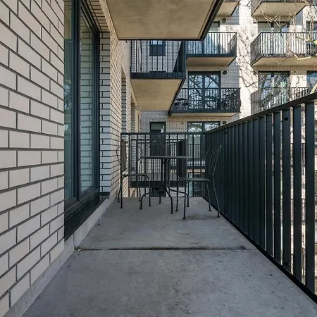 Botanic Gardens Apartment With Free Garage Wroclaw By Noclegi Renters Exterior photo