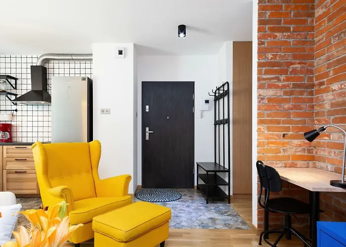 Botanic Gardens Apartment With Free Garage Wroclaw By Noclegi Renters