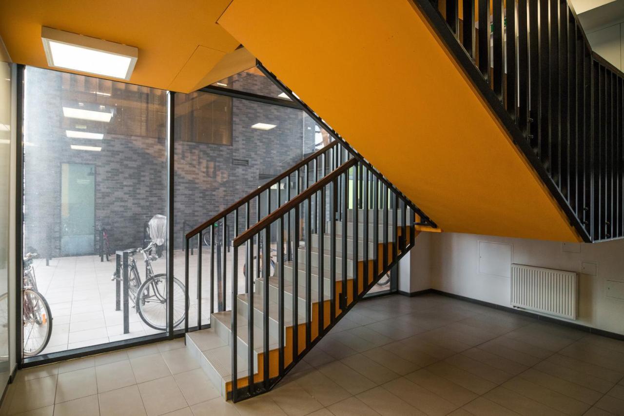 Apartment Botanic Gardens With Free Garage By Renters