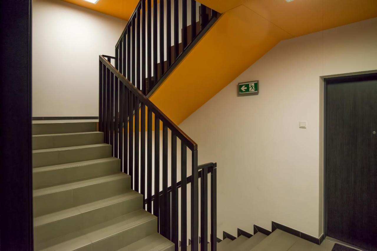 Botanic Gardens With Free Garage By Renters Apartment Wroclaw