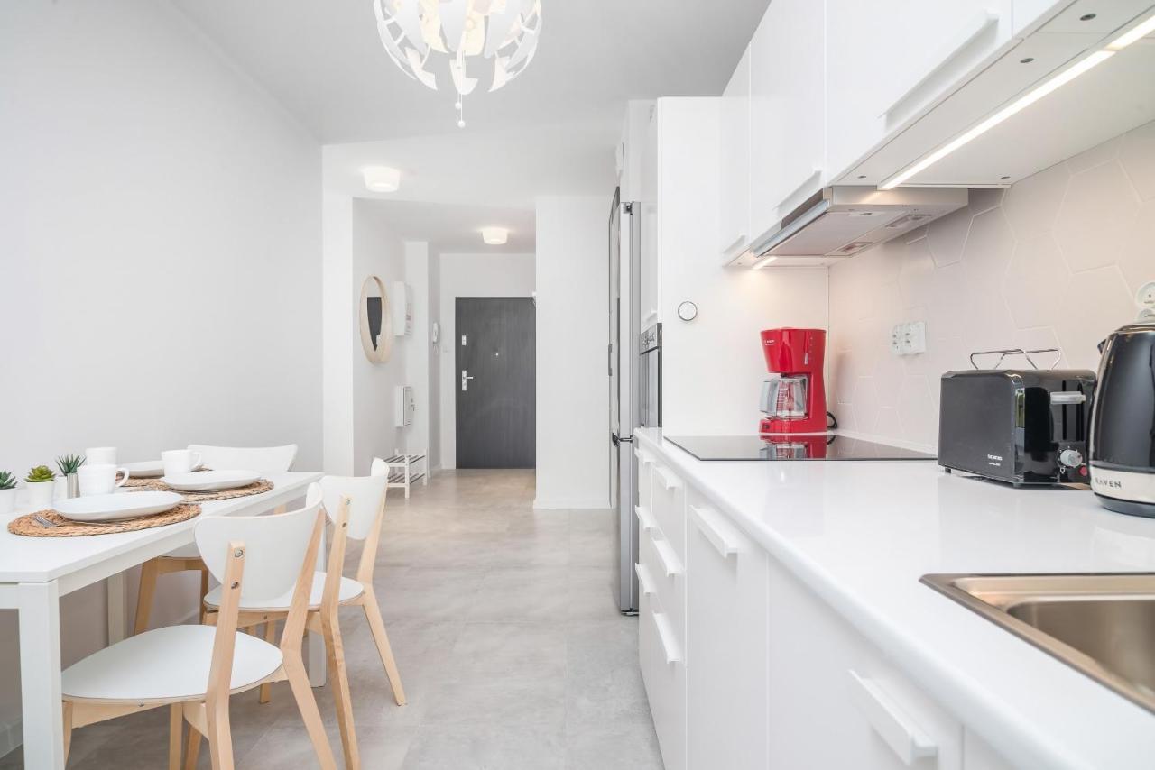 Botanic Gardens With Free Garage By Renters Apartment *