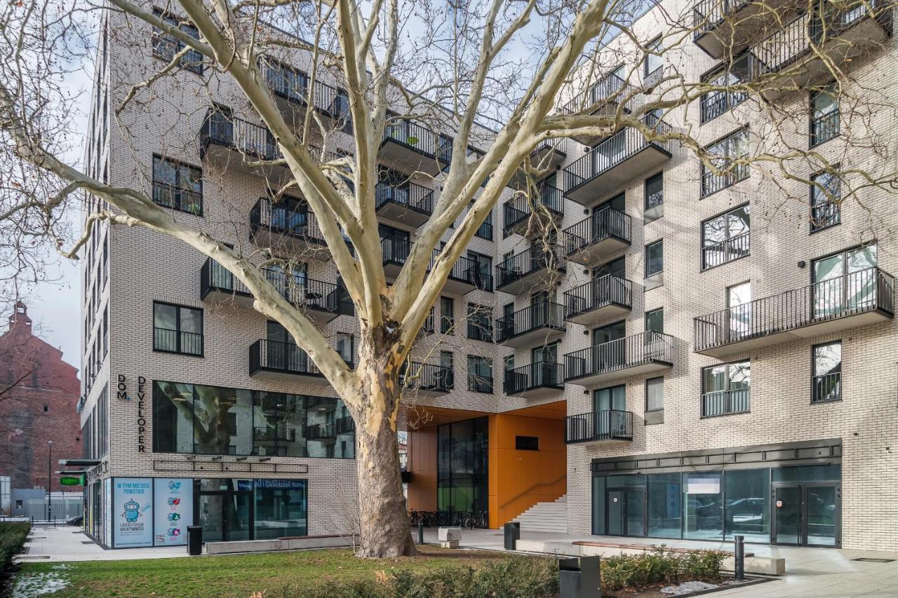Botanic Gardens With Free Garage By Renters Apartment