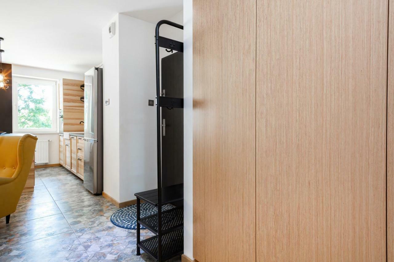 Apartment Botanic Gardens With Free Garage By Renters *
