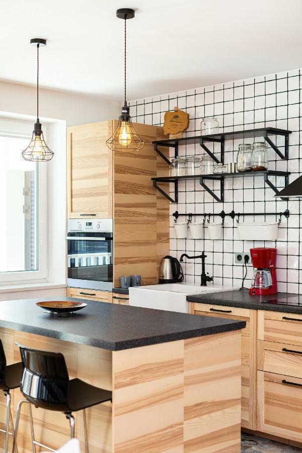 Botanic Gardens With Free Garage By Renters Wroclaw